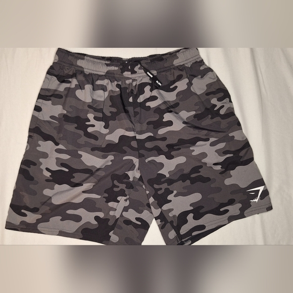 Gymshark Gray Camo Men's Shorts - Picture 1 of 1